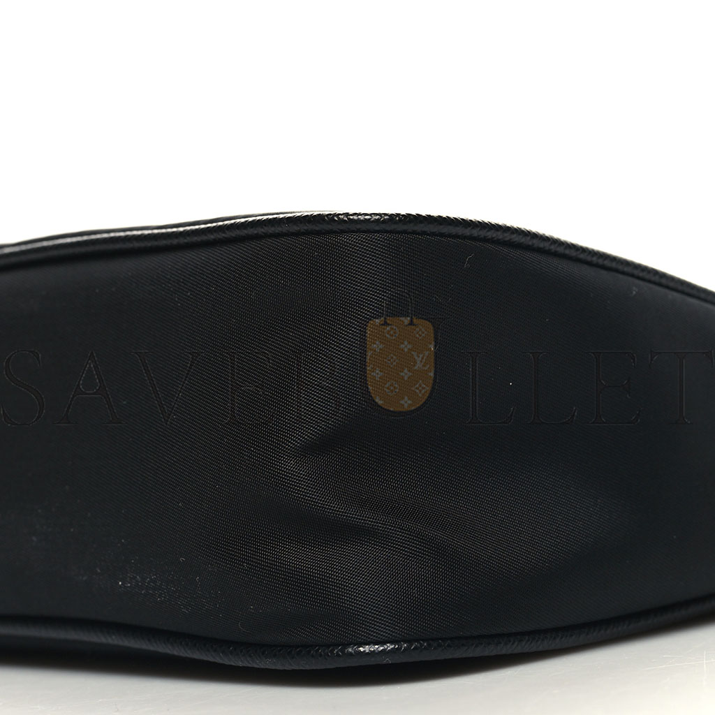 Pra*a tessuto nylon saffiano mini re-edition 2005 bag black (22*17*6cm)