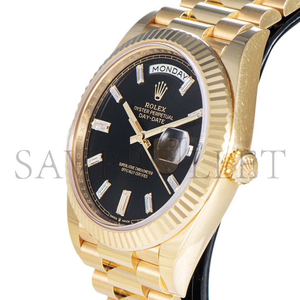 R*l*x day-date 40mm watch 228238