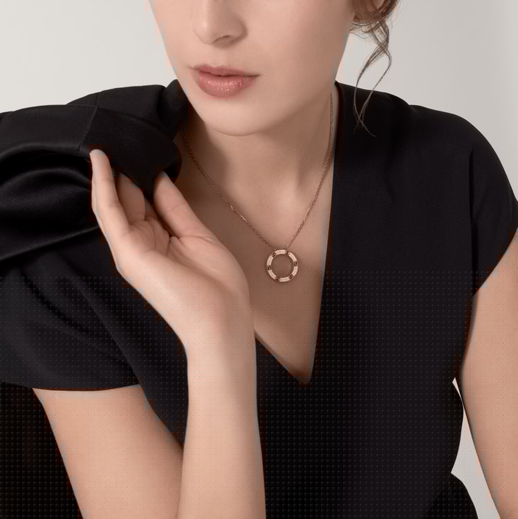 Ca*t*er  love necklace, diamond-paved b7058400