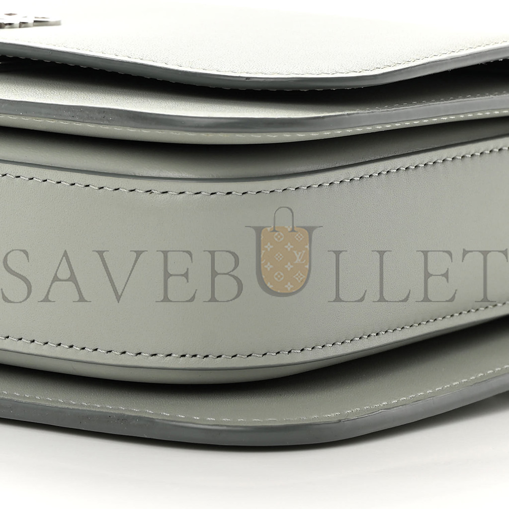 l*ew* silk calfskin small goya bag gray (19*13*6cm)