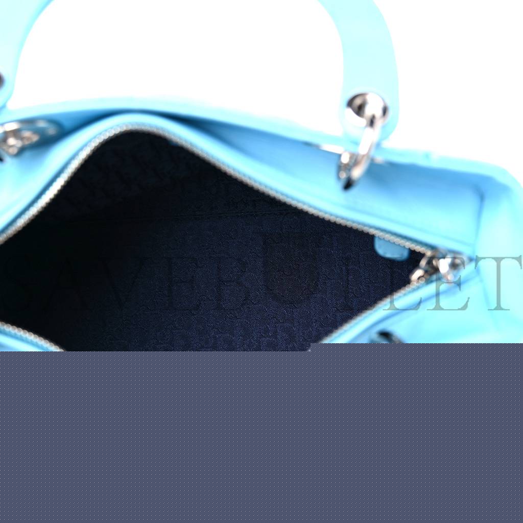 D*or lambskin cannage medium lady D*or light blue (25*20*12.1cm)