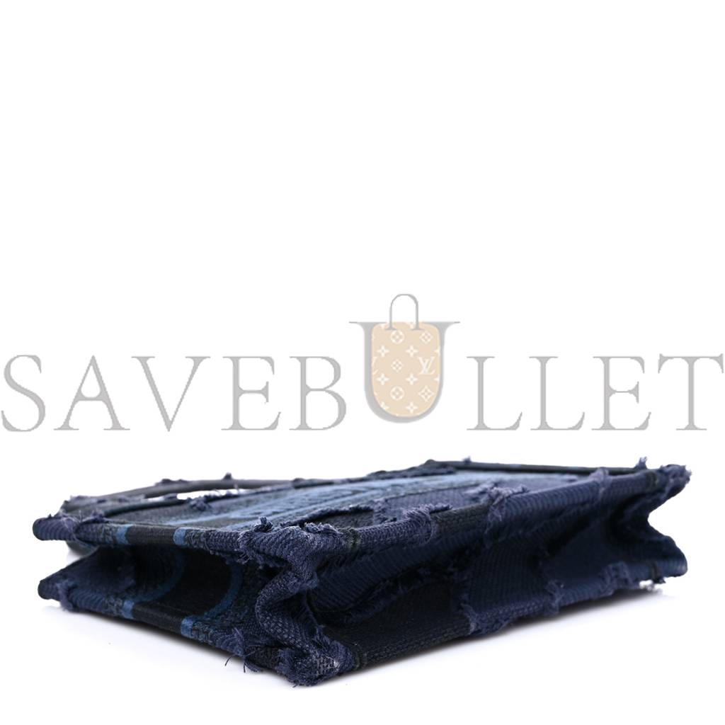 D*or canvas embroidered camouflage mini book tote blue (23*15*5.7cm)