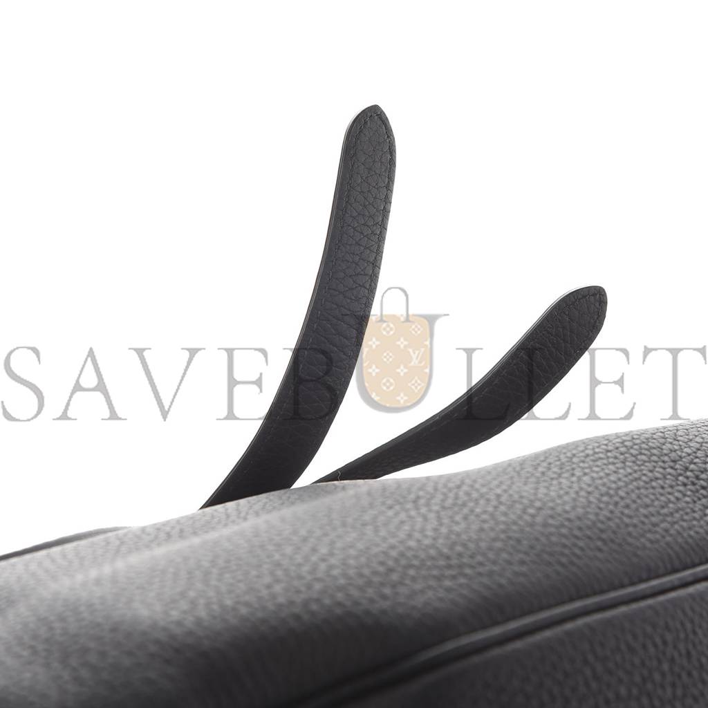 D*or grained calfskin saddle soft bag black (31*27*12.7cm)