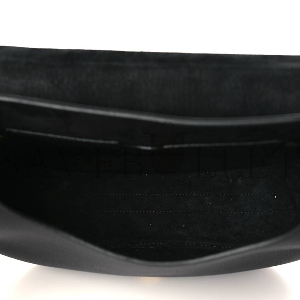 D*or grained calfskin large bobby flap black (26*20*8.9cm)