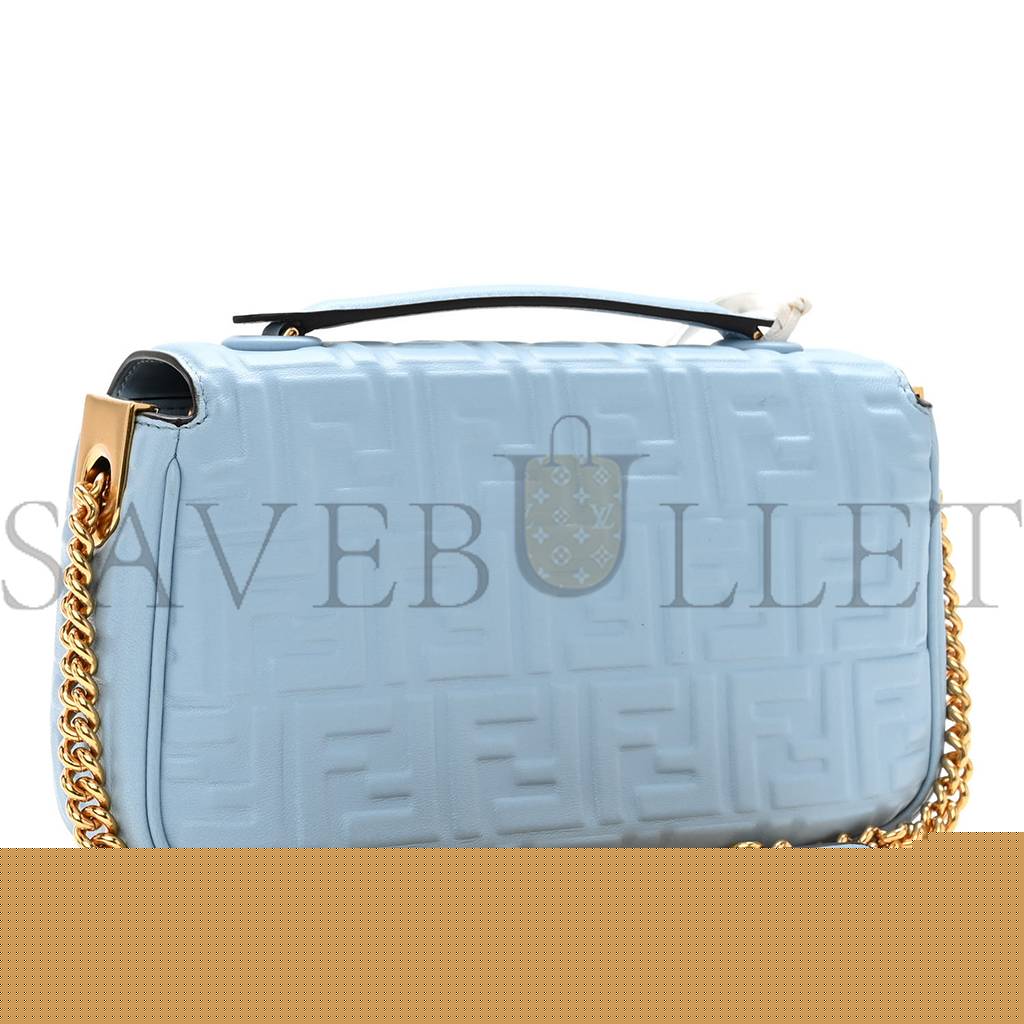 F**di nappa small ff embossed midi chain baguette azzurro baby (32*26*10cm)